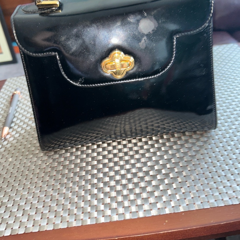 Bally One-handle handbag calfskin black leather Ladie H 7”x W 4”x D 9 Send Offer - Picture 3 of 11